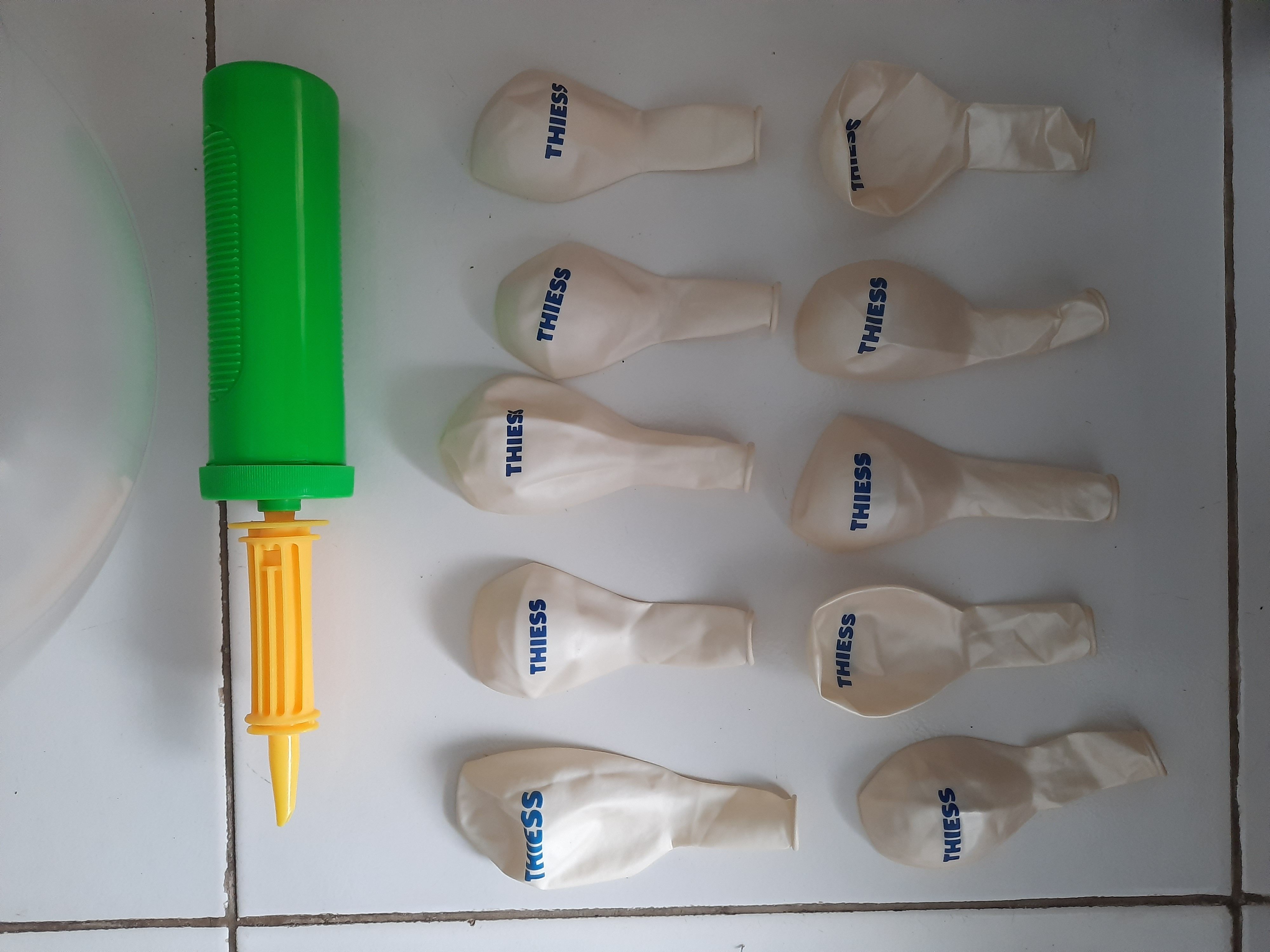 Sablon Logo pada Balon